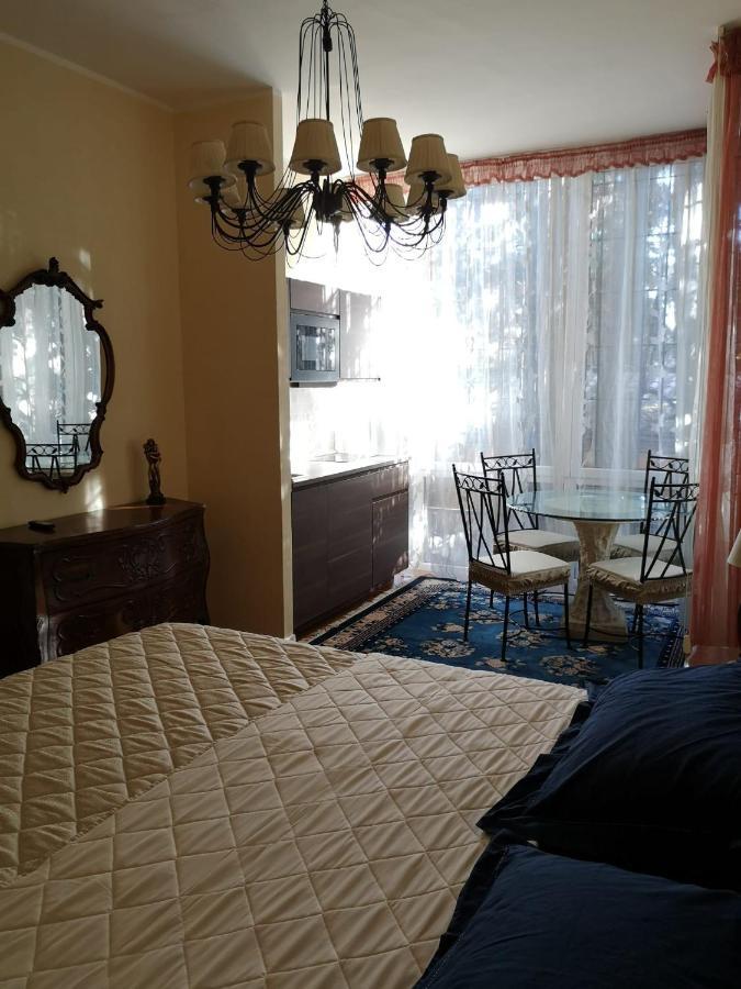 Akire Bed & Breakfast Рим Екстериор снимка